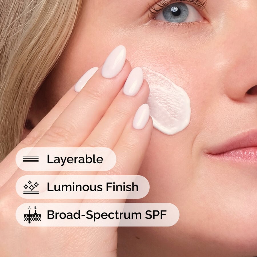 uv-filters-spf-45-serum-r4 uv-filters-spf-45-serum-model-application-with-benefits.jpg